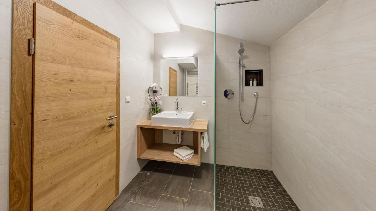 Birkenhof Premium Apart & Suites Lermoos Bagian luar foto