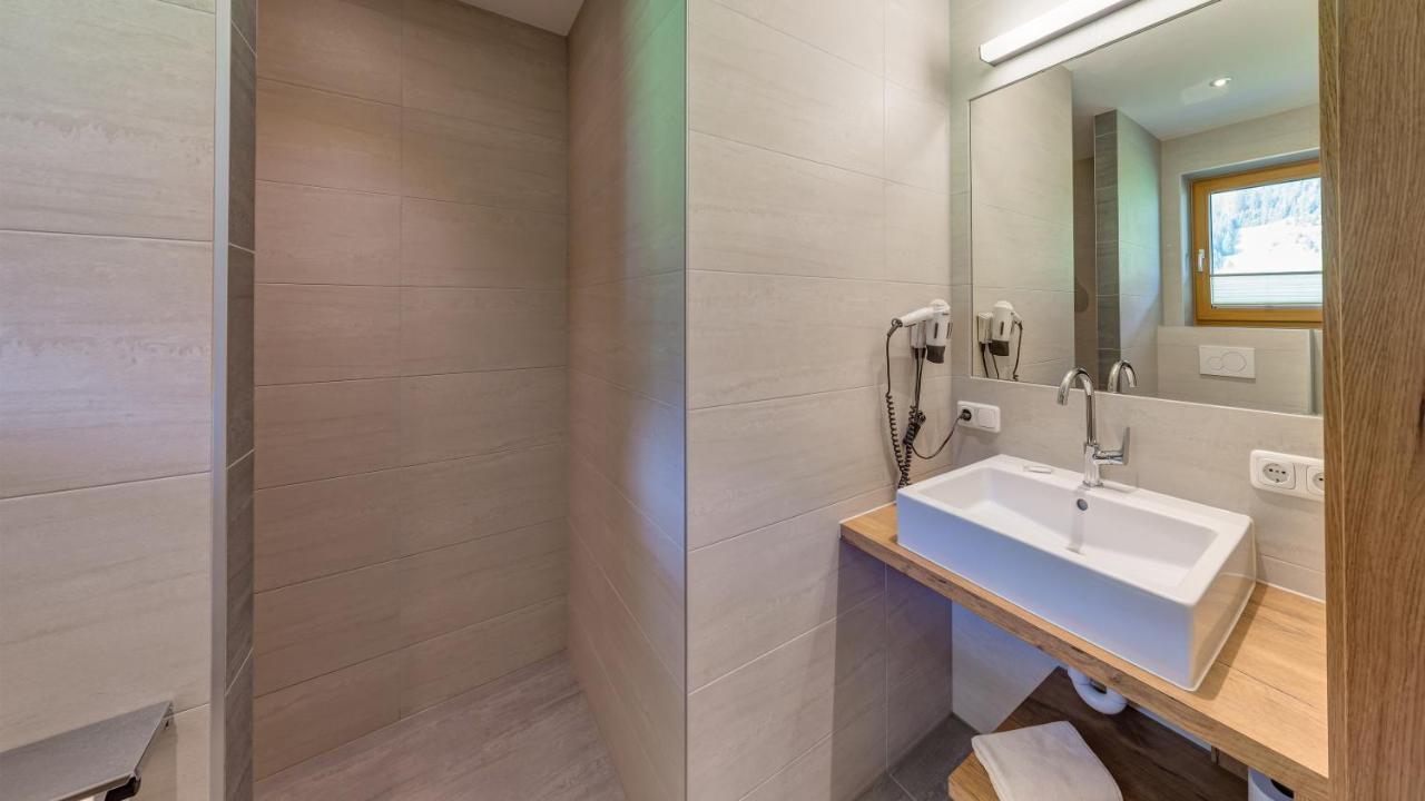 Birkenhof Premium Apart & Suites Lermoos Bagian luar foto