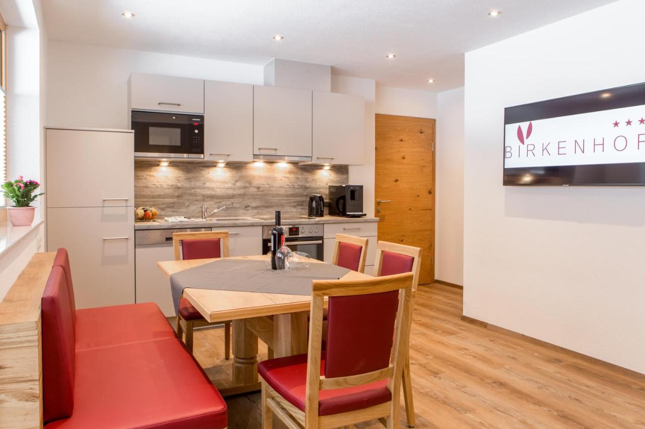 Birkenhof Premium Apart & Suites Lermoos Bagian luar foto